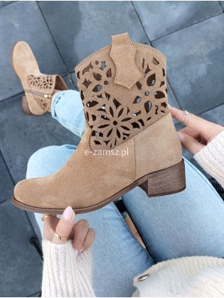 Ażurowe botki ze skóry naturalnej