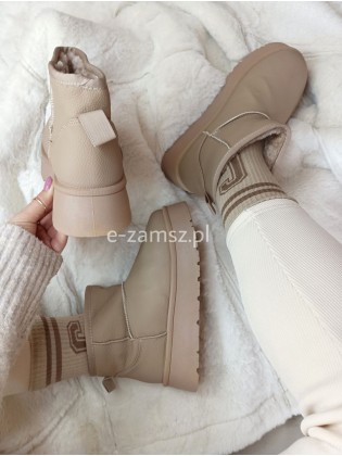 Wodoodporne śniegowce na platformie