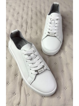 Białe Klasyczne Trampki...